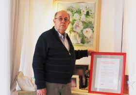 Ricardo Pasquini recebe prêmio Mechtild Harf Science